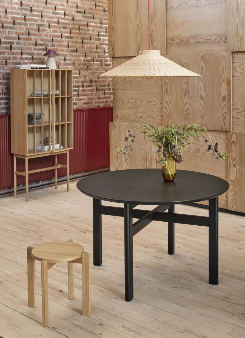 Fjord Dining Table Round Small Black